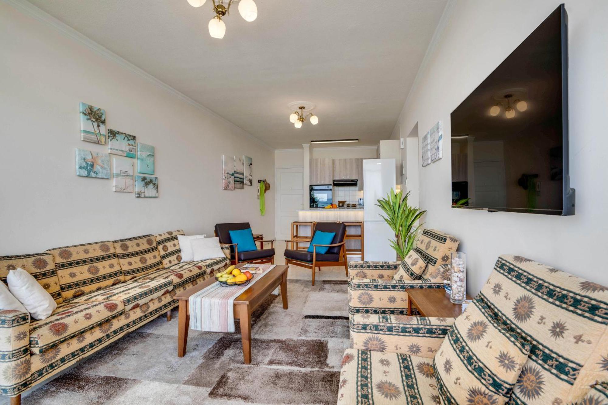 Makenzy Sandy Beachfront Paradise Ларнака Екстериор снимка